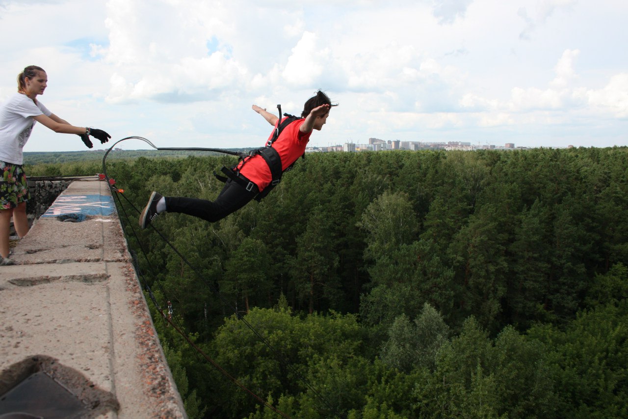 Прыжки с верёвкой с моста и других объектов в Екатеринбурге. Rope-Jumper